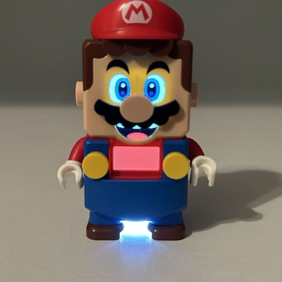 LEGO Super Mario: Interactive Mario - Picture 11 of 13